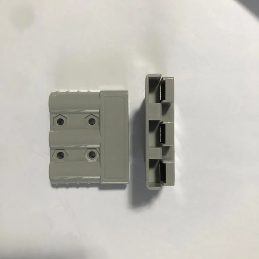 1/2pcs 3 Pin Connector 1/2 For Anderson Style 50A Plug For DC DC Charger DC/DC Wiring 600V 5000MΩ 3/6 6AWG Terminal
1/2pcs 3 Pin Connector 1/2 For Anderson Style 50A Plug For DC DC Charger DC/DC Wiring 600V 5000MΩ 3/6 6AWG Terminal