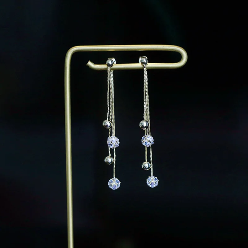 U-Magical Luxury Round Beads Rhinestones Long Tassel Drop Earring for Women Fairy Gold Color Metallic Wedding Earring Jewelry
U-Magical Luxury Round Beads Rhinestones Long Tassel Drop Earring for Women Fairy Gold Color Metallic Wedding Earring Jewelry
