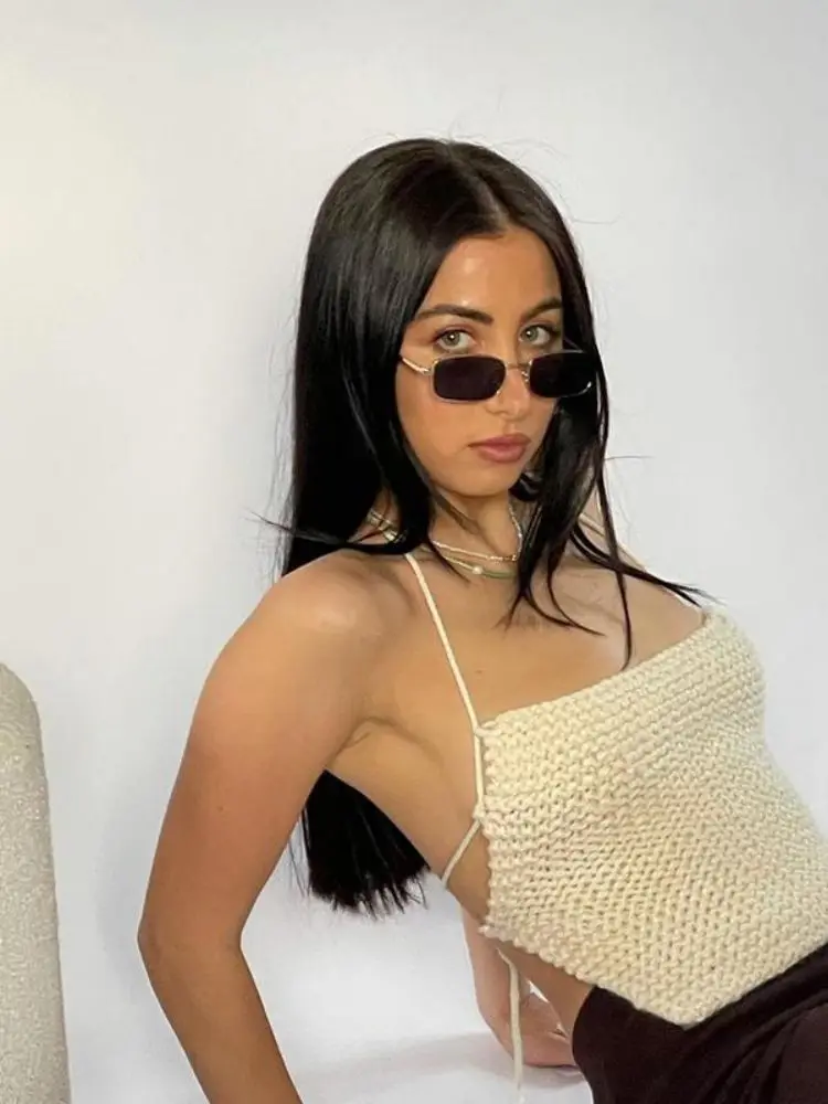 Fashion Solid Color Simple Short Knitted Back Vest Ladies Beach Resort Nightclub Street All-match Clothing
Fashion Solid Color Simple Short Knitted Back Vest Ladies Beach Resort Nightclub Street All-match Clothing