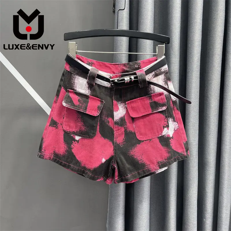 Camo contrasting color personalized denim shorts trend 2023 women's summer new Hong Kong style high waisted slimming trend
Camo contrasting color personalized denim shorts trend 2023 women's summer new Hong Kong style high waisted slimming trend