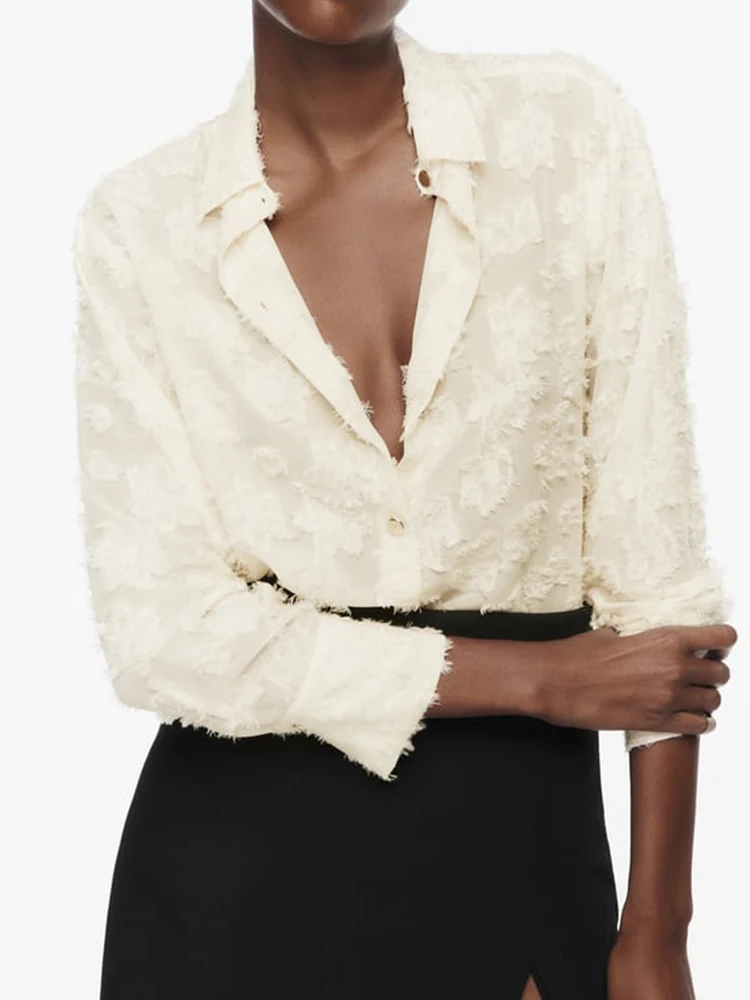 Floral Textured Women Shirt Turn Down Autumn Collar Button Up Loose Shirts Women Long Sleeve Blouse Female Chic Elegant Blouses
Floral Textured Women Shirt Turn Down Autumn Collar Button Up Loose Shirts Women Long Sleeve Blouse Female Chic Elegant Blouses
