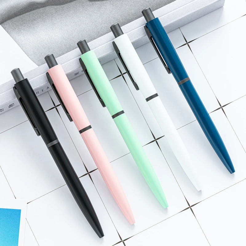 Retractable Ballpoint Pen Black Ink Refillable Office Writing Pen 1.0 Bullet Tip Write Smoothly for Business Women Men H8WD
Retractable Ballpoint Pen Black Ink Refillable Office Writing Pen 1.0 Bullet Tip Write Smoothly for Business Women Men H8WD