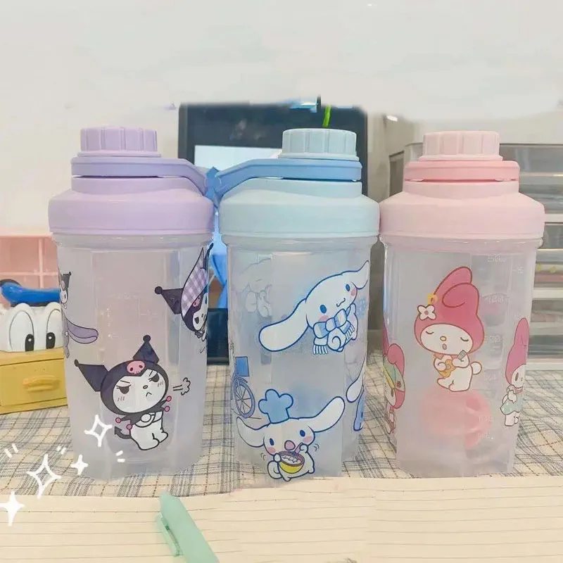 500 мл Sanrio Kuromi Cinnamoroll Kawaii Чашка для воды летняя большая емкость пластиковая чашка мультяшная спортивная чашка Студенческая портативная чашка...
500 мл Sanrio Kuromi Cinnamoroll Kawaii Чашка для воды летняя большая емкость пластиковая чашка мультяшная спортивная чашка Студенческая портативная чашка...