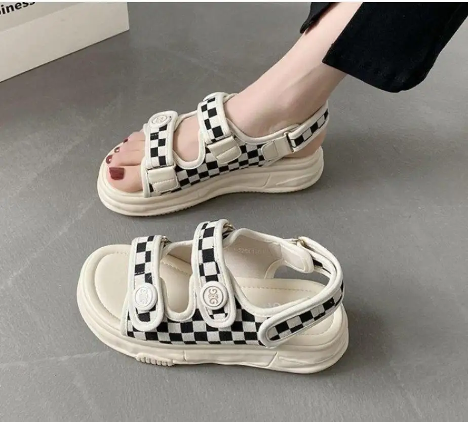 Fashion Shoes Women Platform Sandals Summer Velcro Sandals Women's Shoes Comfort Walking Ladies Sandalias Female Trends Sandals
Fashion Shoes Women Platform Sandals Summer Velcro Sandals Women's Shoes Comfort Walking Ladies Sandalias Female Trends Sandals