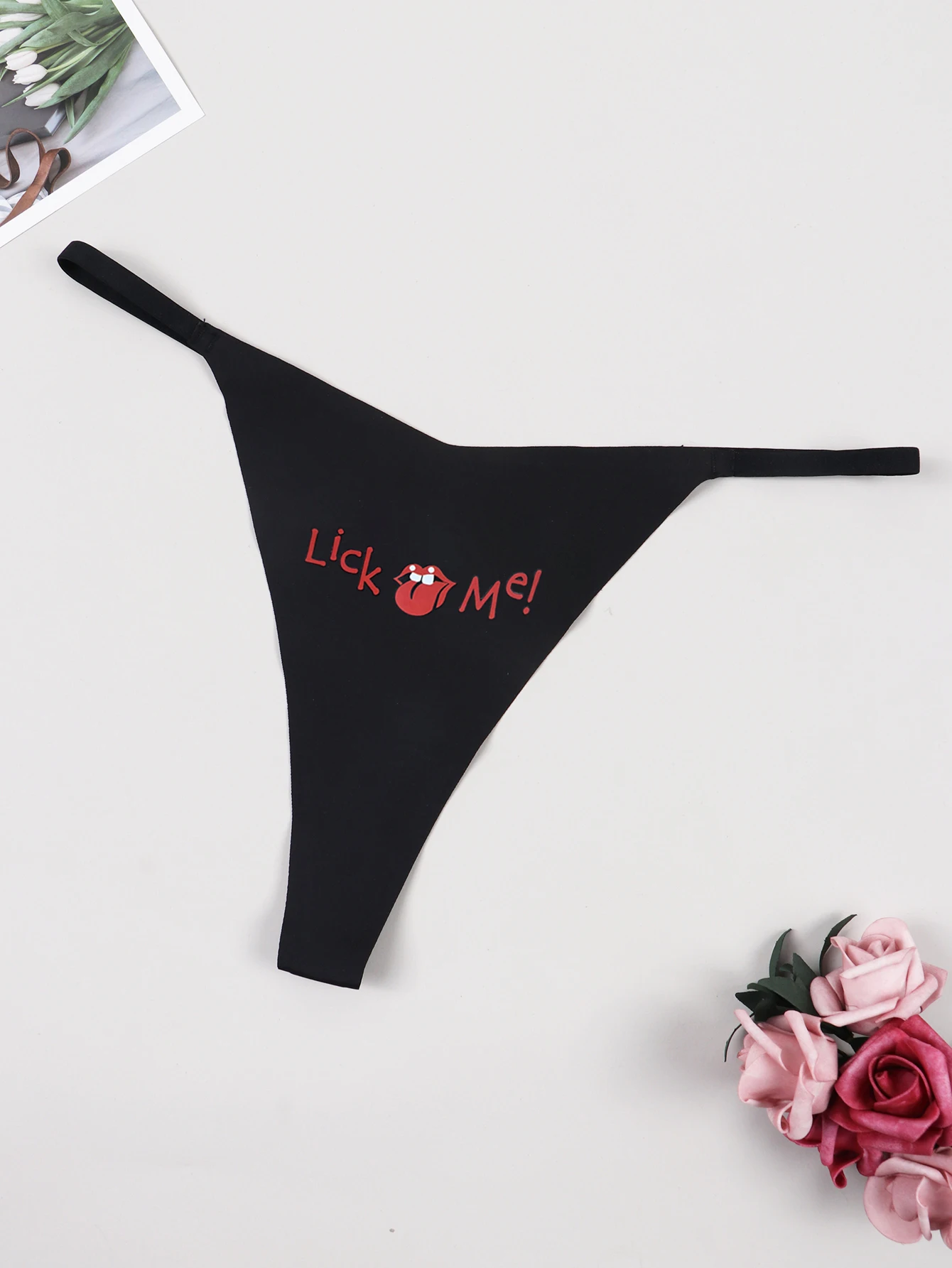 CYHWR Women's Sexy Solid Color Black Low Waisted Thong Soft Beautiful Printed Underwear
CYHWR Women's Sexy Solid Color Black Low Waisted Thong Soft Beautiful Printed Underwear