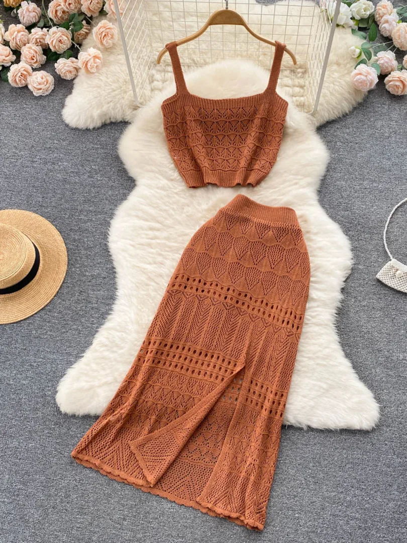 Summer Women Knitted 2 Pieces Set Sexy Spaghetti Strap Hollow Out Cropped Camis Top + High Waist Split Midi Skirt Suits
Summer Women Knitted 2 Pieces Set Sexy Spaghetti Strap Hollow Out Cropped Camis Top + High Waist Split Midi Skirt Suits