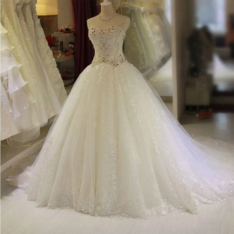 Sweetheart Crystal Beaded Rhinestone Ball Gown Princess Wedding Dresses Sweep TrainVestidos De Noiva Plus Size Bridal Gowns 2023
Sweetheart Crystal Beaded Rhinestone Ball Gown Princess Wedding Dresses Sweep TrainVestidos De Noiva Plus Size Bridal Gowns 2023