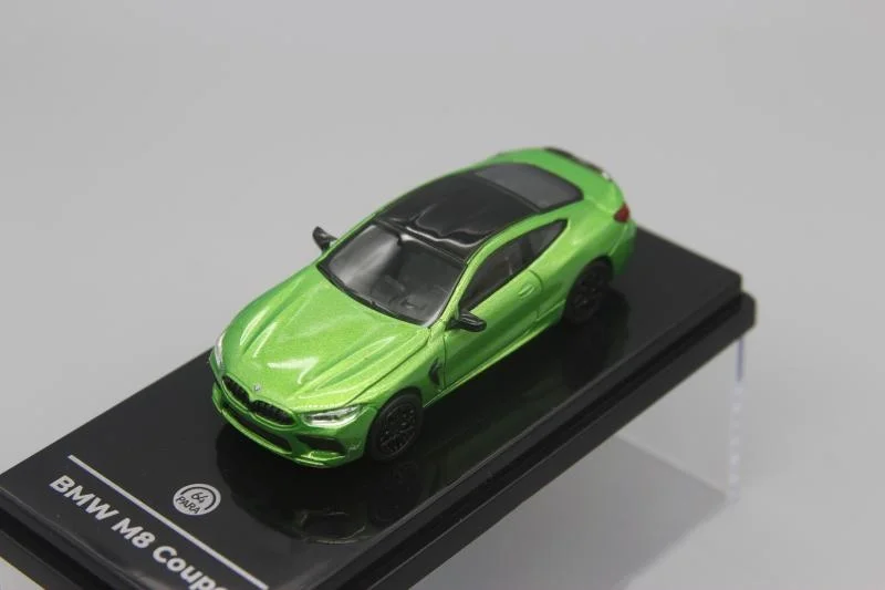 Para 1:64 Gold Green Touring Car Sports Car Model 8 Series M8 Alloy F92 Coupe for BMWs
Para 1:64 Gold Green Touring Car Sports Car Model 8 Series M8 Alloy F92 Coupe for BMWs