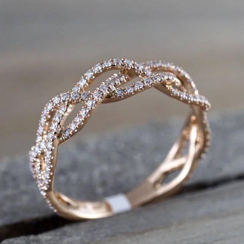 Fashion New Electroplating Rose Gold Dot Rhinestone Ladies Rings Popular Engagement Jewelry Gifts
Fashion New Electroplating Rose Gold Dot Rhinestone Ladies Rings Popular Engagement Jewelry Gifts