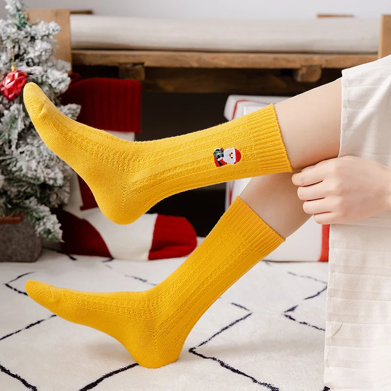 Christmas stockings children's middle tube gift box new embroidered thick thread tall cotton socks
Christmas stockings children's middle tube gift box new embroidered thick thread tall cotton socks