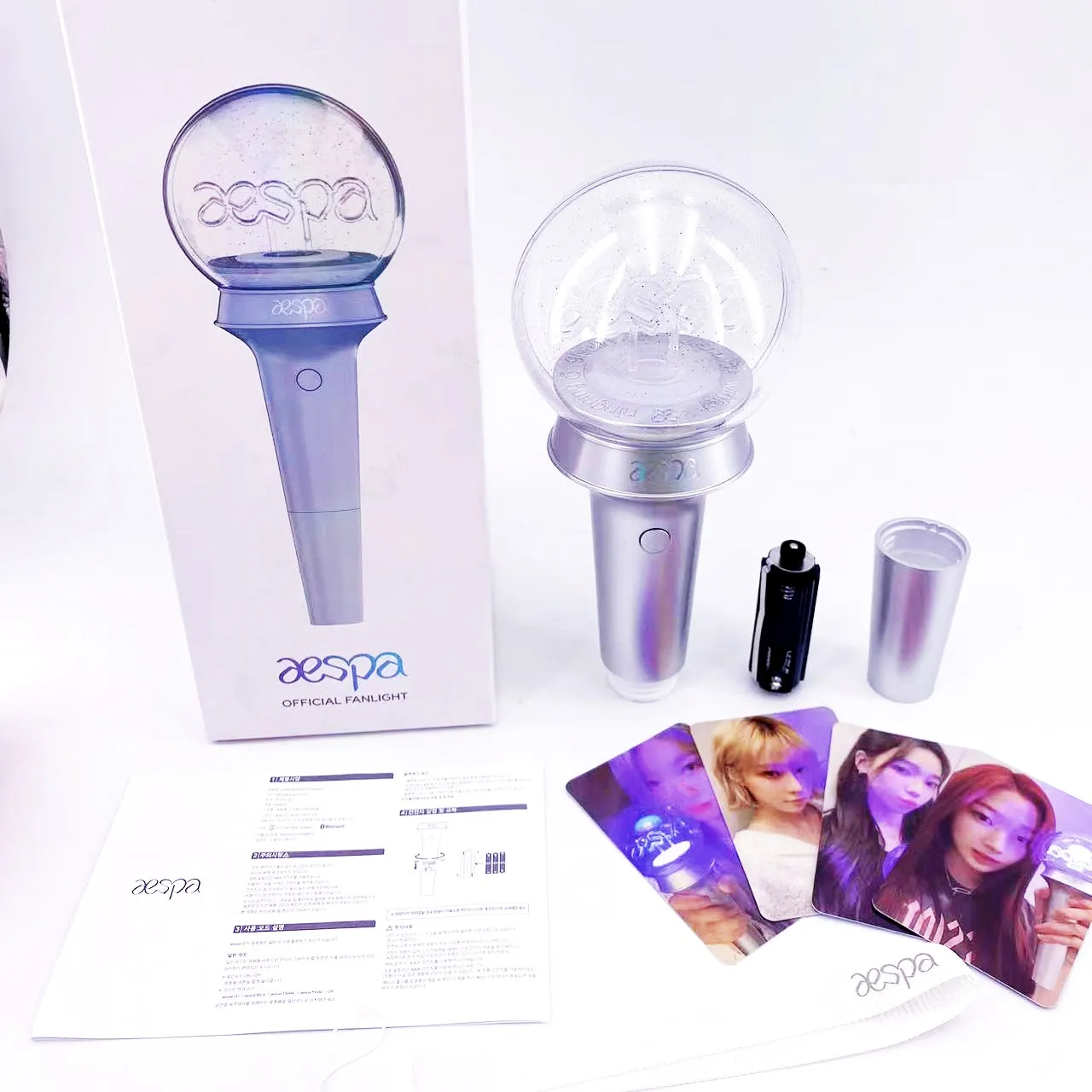 KPOP AESPA поддержка мирового турнира Lightstick бабочка Луна светящийся Lampwick сменный фитиль ручной светильник Жизель Karina подарки для фанатов
KPOP AESPA поддержка мирового турнира Lightstick бабочка Луна светящийся Lampwick сменный фитиль ручной светильник Жизель Karina подарки для фанатов