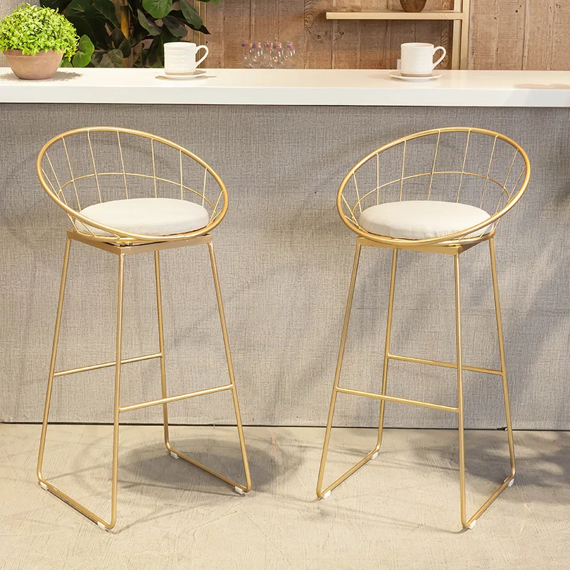 Nordic bar chair simple iron gold net red high stool hollow back leisure home dining chair bar chair
Nordic bar chair simple iron gold net red high stool hollow back leisure home dining chair bar chair