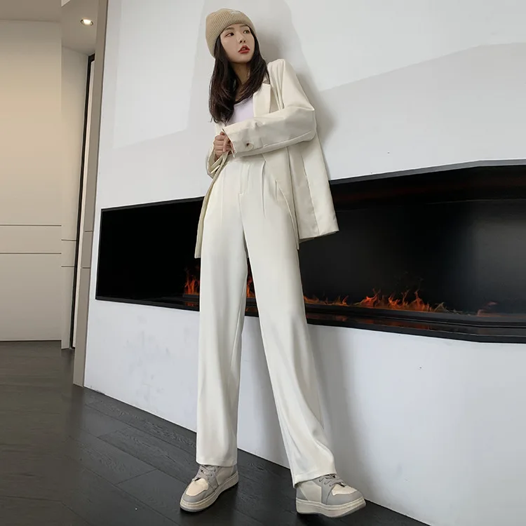 White suit pants women's spring and autumn 2022 new high-waisted loose slim straight tube drape small wide-leg pants
White suit pants women's spring and autumn 2022 new high-waisted loose slim straight tube drape small wide-leg pants