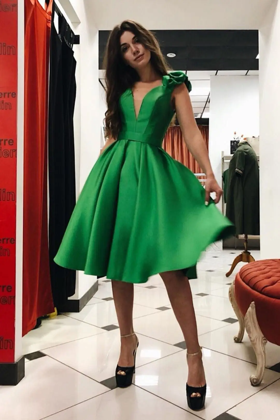 Green Short Homecoming Dress Sleeveelss Bow Stain Sleeveless Formal Party Cock Prom Gowns
Green Short Homecoming Dress Sleeveelss Bow Stain Sleeveless Formal Party Cock Prom Gowns