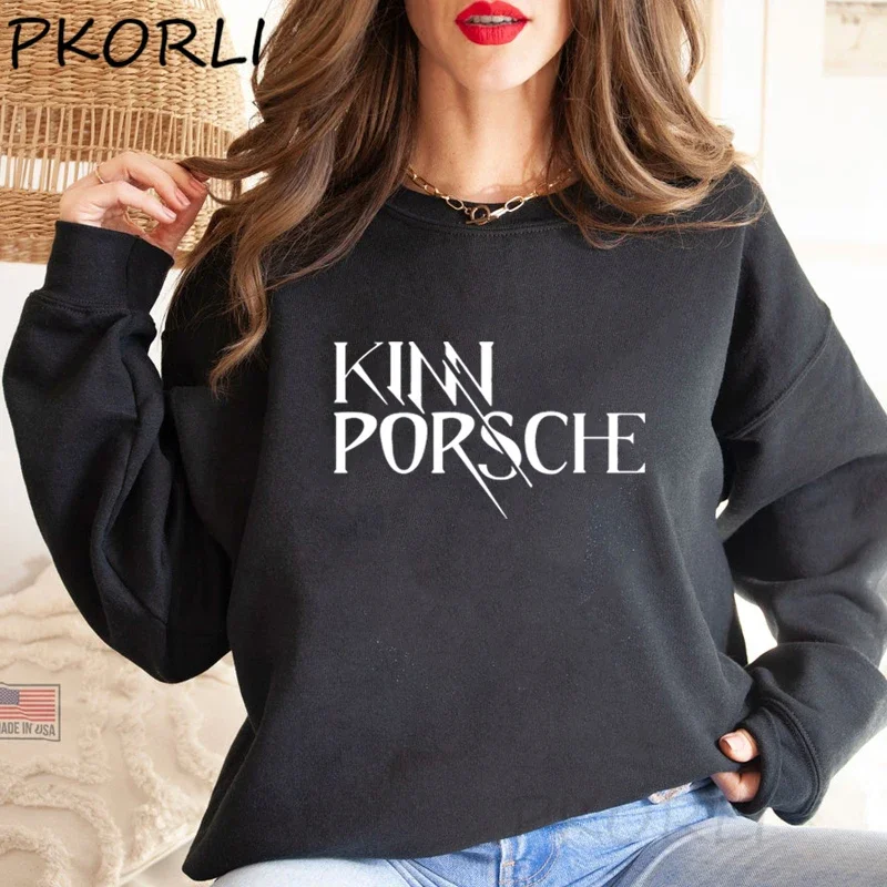 Толстовка KinnPorsche Merch в стиле оверсайз, Женская толстовка с круглым вырезом и надписью, пуловер для мальчиков Love Thai BL, женская одежда, одежда на бретелях
Толстовка KinnPorsche Merch в стиле оверсайз, Женская толстовка с круглым вырезом и надписью, пуловер для мальчиков Love Thai BL, женская одежда, одежда на бретелях