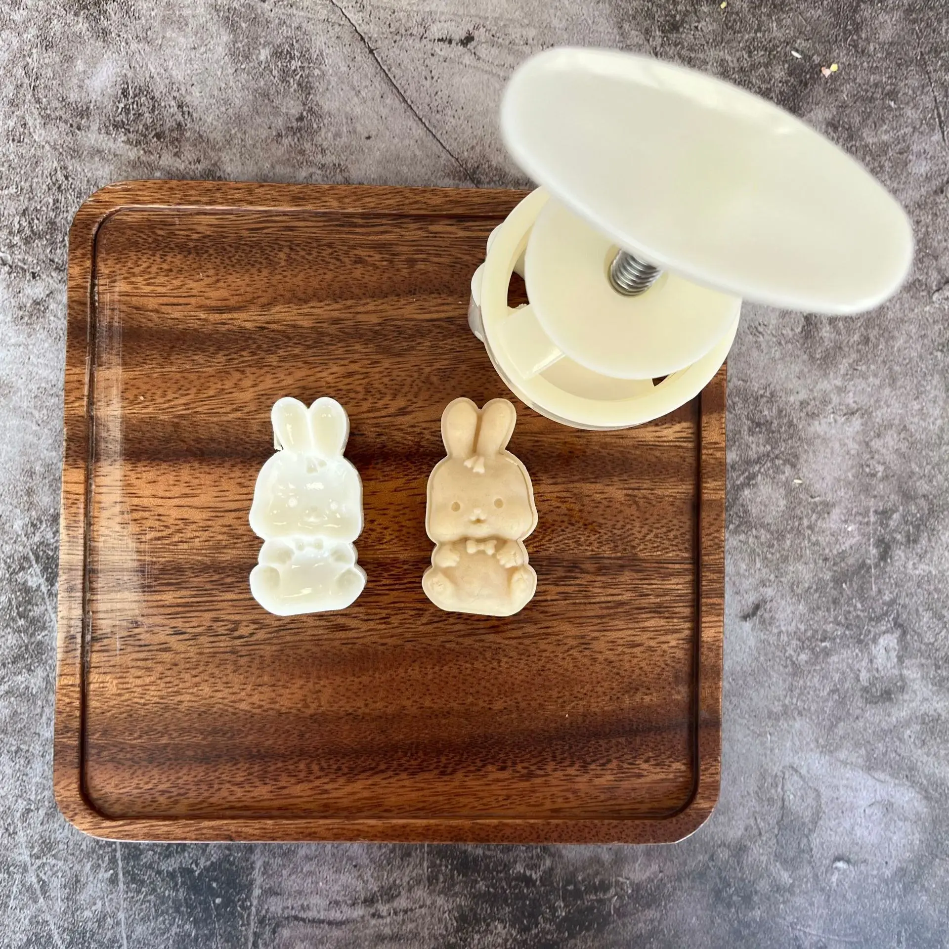 50g Mini Rabbit Baking Mold Set Mother's Day Gift 3D Mooncake Mold Cookie Cutter Stamp Pastry Dessert Cake Decorating Tools
50g Mini Rabbit Baking Mold Set Mother's Day Gift 3D Mooncake Mold Cookie Cutter Stamp Pastry Dessert Cake Decorating Tools