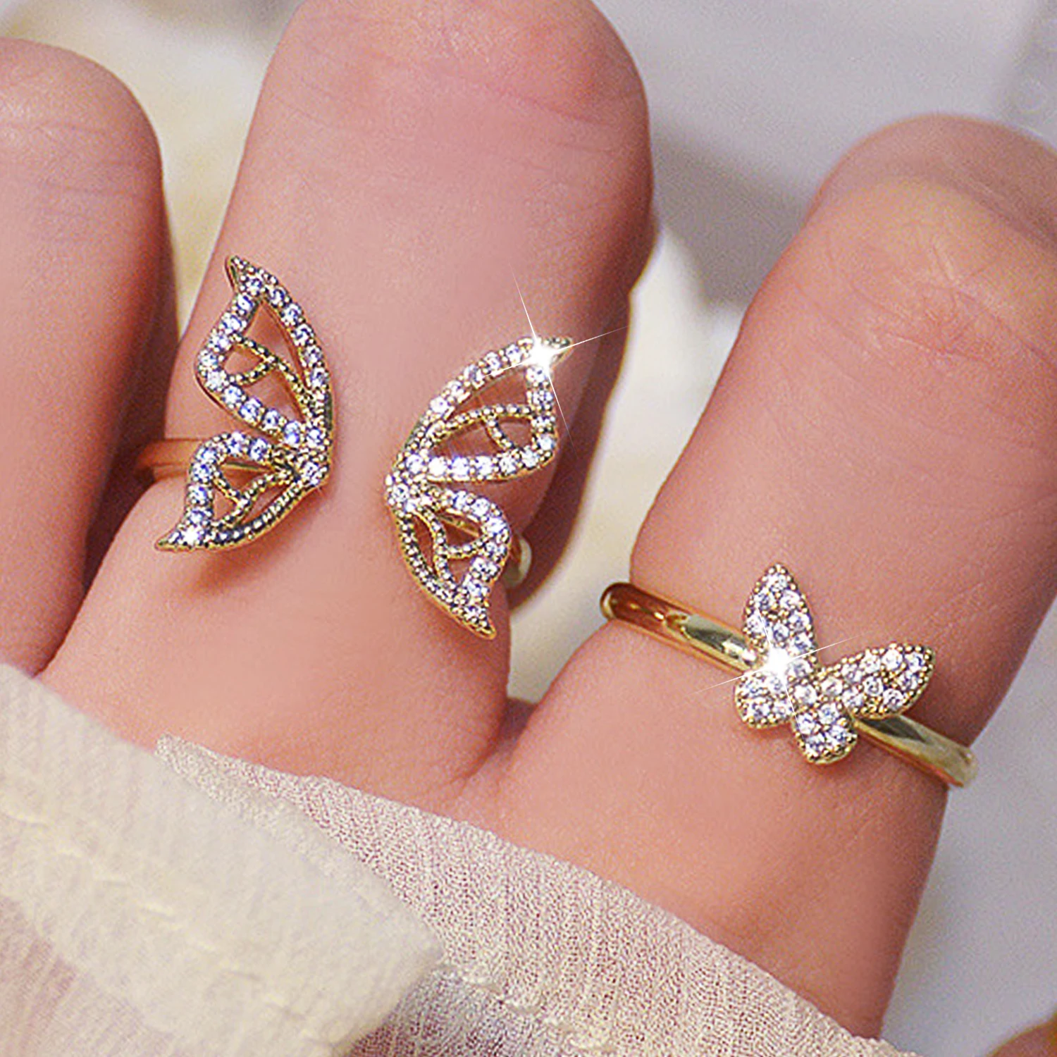 Yatay Ins Hot Sale Butterfly Exquisite Adjustable Minimalist Rings For Women Weddings Pave Zircon Luxury Jewelry Rings Party
Yatay Ins Hot Sale Butterfly Exquisite Adjustable Minimalist Rings For Women Weddings Pave Zircon Luxury Jewelry Rings Party