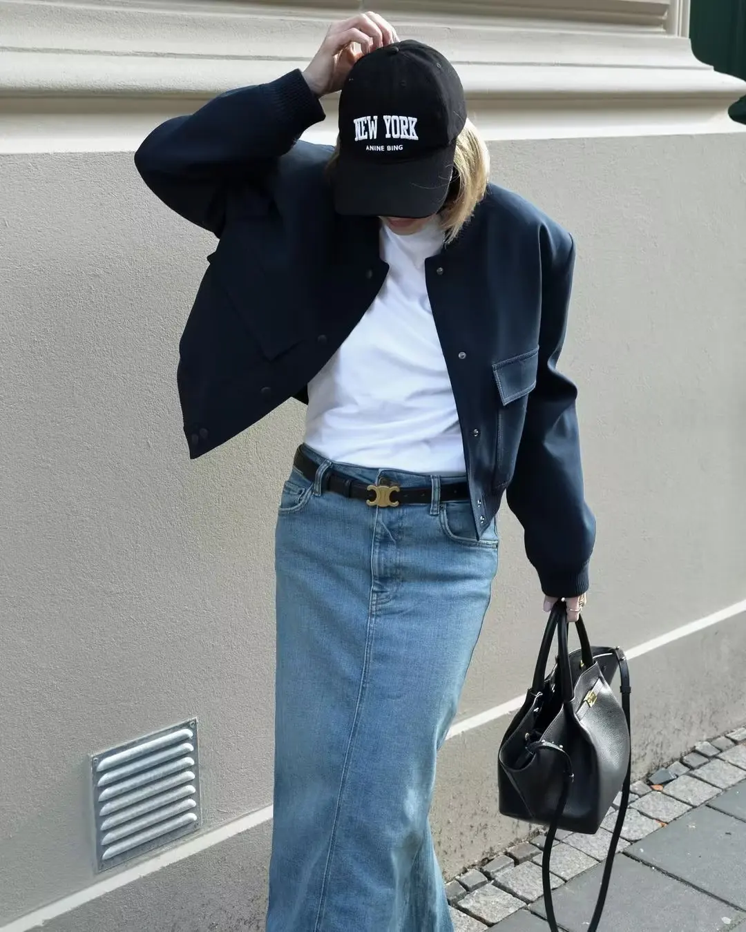 2023 Coats Ladies New Outerwears Long O-neck Decoration Woman Jackets Sleeve For Chic With Pockets Women Fashion Spring In
2023 Coats Ladies New Outerwears Long O-neck Decoration Woman Jackets Sleeve For Chic With Pockets Women Fashion Spring In