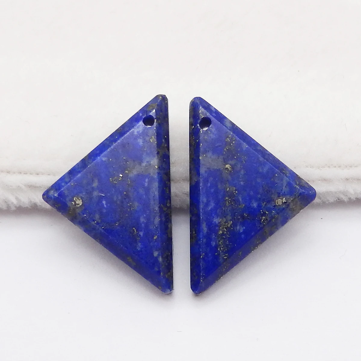 Natural Lapis Lazuli Carved leaves womem fashion Earring Bead,Semiprecious stone earring 38x16x5mm10.5g 
Natural Lapis Lazuli Carved leaves womem fashion Earring Bead,Semiprecious stone earring 38x16x5mm10.5g