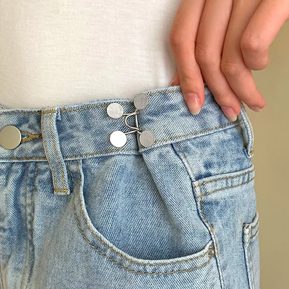 DIY Invisible Adjust Button Metal Jeans Waist Removable Buckle No Nails Waist Button Detachable Button Waist Adjustment Button
DIY Invisible Adjust Button Metal Jeans Waist Removable Buckle No Nails Waist Button Detachable Button Waist Adjustment Button