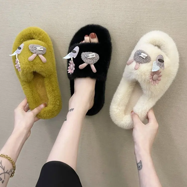 Women Fashion Warm Fluffy Slippers Cozy Faux Fur Slippers Indoor Outdoor Slides Soft Furry Ladies Flats Platform Slippers Women
Women Fashion Warm Fluffy Slippers Cozy Faux Fur Slippers Indoor Outdoor Slides Soft Furry Ladies Flats Platform Slippers Women