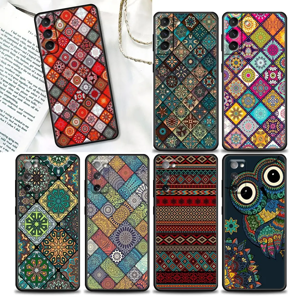 Emboss Vintage Retro Lattice Flower Phone Case For Samsung Galaxy S20 S21 FE S10 S9 S8 S22 Plus Ultra Lite Case Black Soft Cover
Emboss Vintage Retro Lattice Flower Phone Case For Samsung Galaxy S20 S21 FE S10 S9 S8 S22 Plus Ultra Lite Case Black Soft Cover