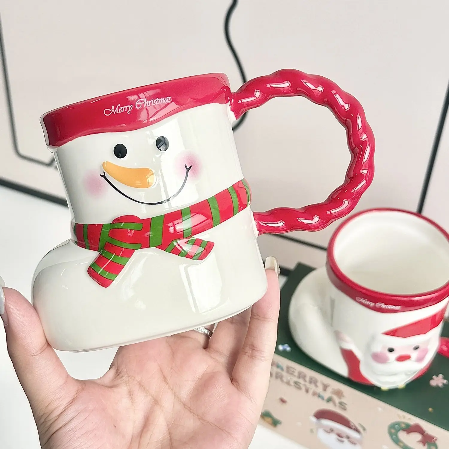 Christmas Stockings Ceramic Mugs High-value Creative Coffee Milk Cups Gifts Home Office Delicate Water Cups Color Boxes
Christmas Stockings Ceramic Mugs High-value Creative Coffee Milk Cups Gifts Home Office Delicate Water Cups Color Boxes