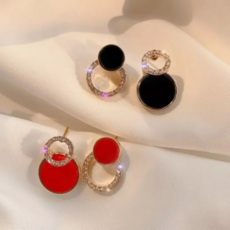 Personality Black Geometric Compact And Simple Net Red Temperament Earrings Rhinestones All-match Women's Gift Earrings Jewe
Personality Black Geometric Compact And Simple Net Red Temperament Earrings Rhinestones All-match Women's Gift Earrings Jewe