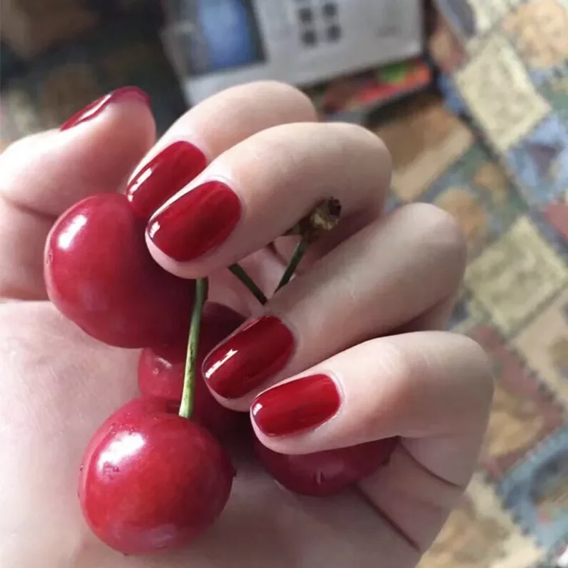 New Women Sweet Manicure Decorations Short Red Elegnet Fake Nail Tips with Glue Full Cover Fashion Simple Solid Color False Nail
New Women Sweet Manicure Decorations Short Red Elegnet Fake Nail Tips with Glue Full Cover Fashion Simple Solid Color False Nail