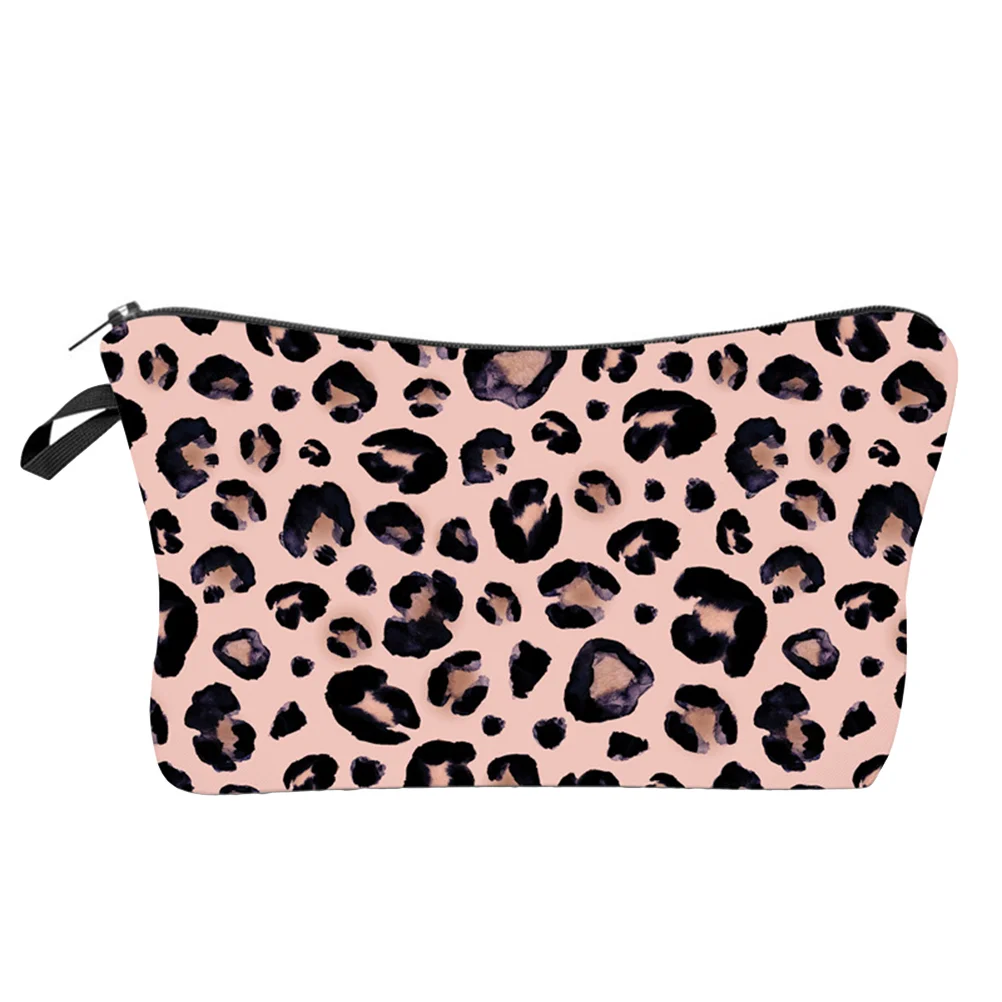 1pc Multifunctional Storage Leopard Design Outdoor Hand Bag for Park Shopping
1pc Multifunctional Storage Leopard Design Outdoor Hand Bag for Park Shopping