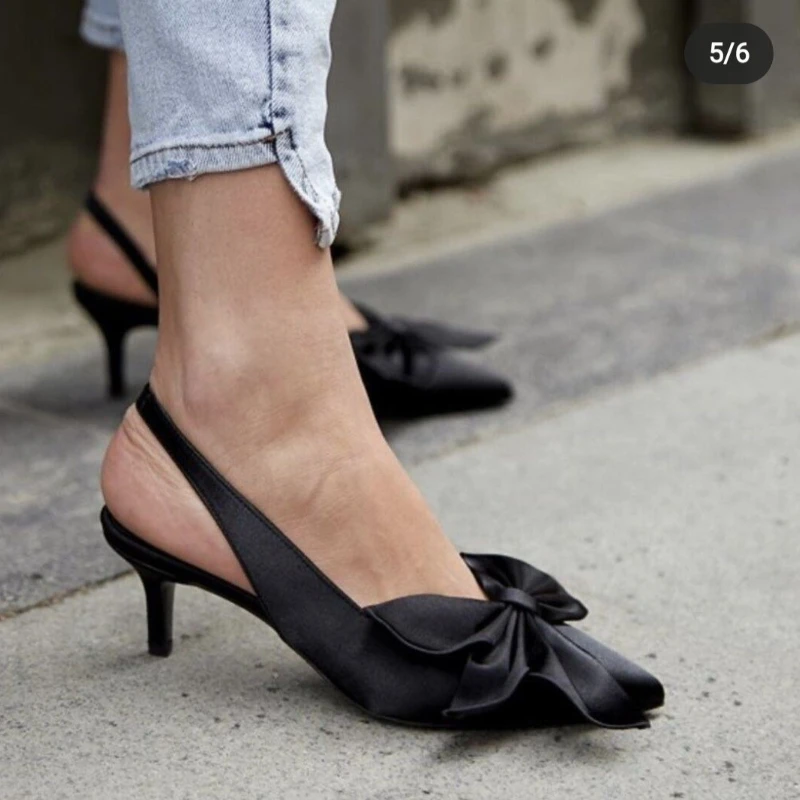 2022 New Summer Women's Sandals Fashion Butterfly-knot Shoes Women Pointed Toe Pumps Sexy Thin Heels Party Shoessandals Women
2022 New Summer Women's Sandals Fashion Butterfly-knot Shoes Women Pointed Toe Pumps Sexy Thin Heels Party Shoessandals Women