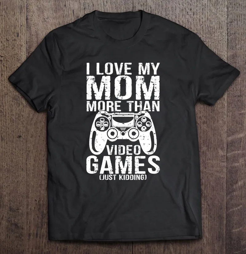 Футболка мужская с надписью «I Love My Mom More Than Video»
Футболка мужская с надписью «I Love My Mom More Than Video»