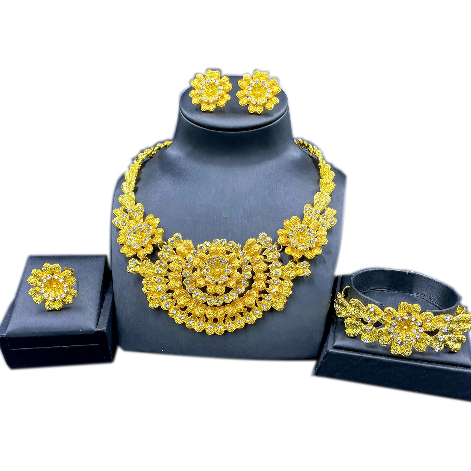 Nigeria Big Necklace Flower Shape Bracelet for Women Engagement Ring Crystal Earrings Wedding Party Fashion Jewelry Sets
Nigeria Big Necklace Flower Shape Bracelet for Women Engagement Ring Crystal Earrings Wedding Party Fashion Jewelry Sets