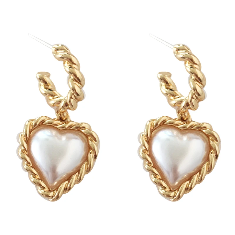 Korean Fashion Pearl Earrings for Women Vintage Gold Designer Heart Dangle Drop Earring Wedding Jewelry Personalized Trendy Gift
Korean Fashion Pearl Earrings for Women Vintage Gold Designer Heart Dangle Drop Earring Wedding Jewelry Personalized Trendy Gift