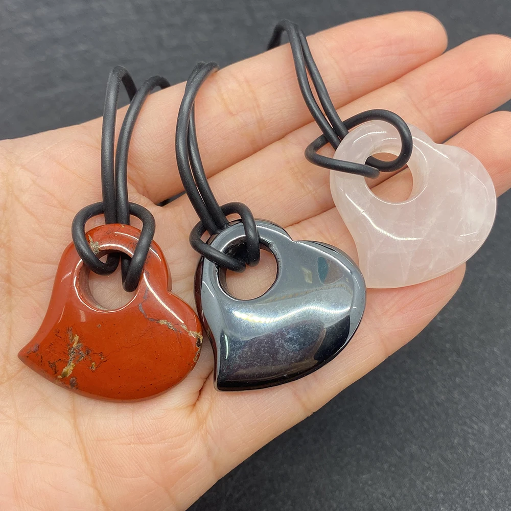 1pcs Natural Stone Hematite Rose Quartz Necklace Heart Pendant 30x30mm Redstone Pendant Women Necklace Charms Jewelry Gift
1pcs Natural Stone Hematite Rose Quartz Necklace Heart Pendant 30x30mm Redstone Pendant Women Necklace Charms Jewelry Gift