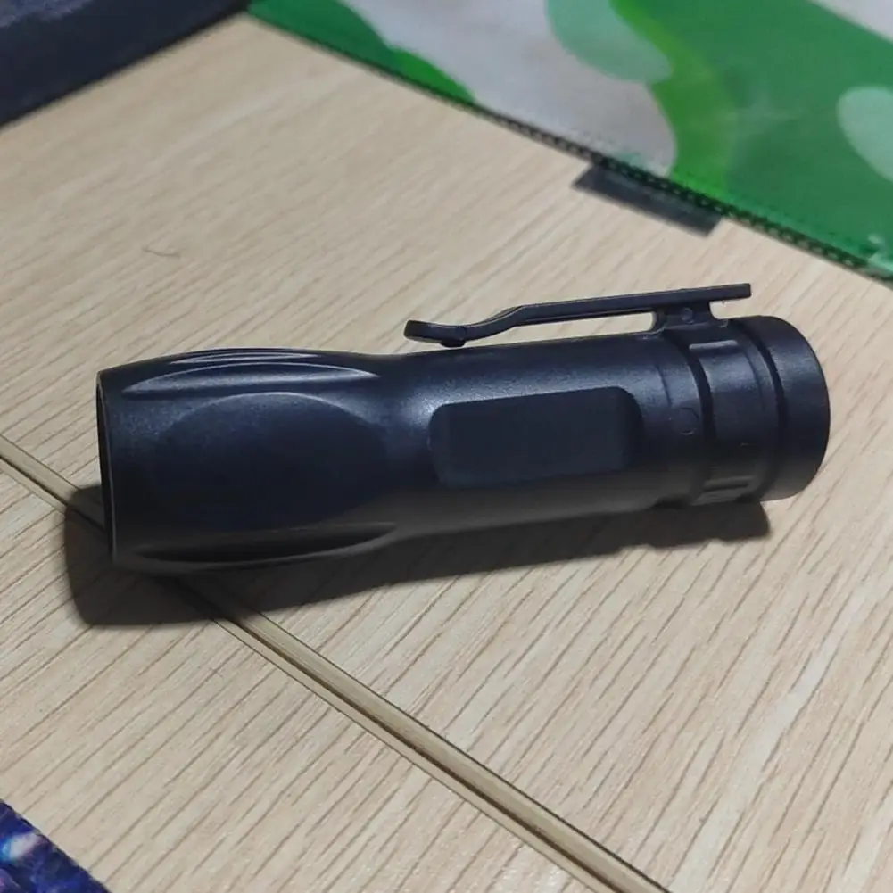1 Set Hand Flashlight Excellent Comfortable Grip USB Charging Tent Equipment LED Camping Lantern Camping Torch
1 Set Hand Flashlight Excellent Comfortable Grip USB Charging Tent Equipment LED Camping Lantern Camping Torch