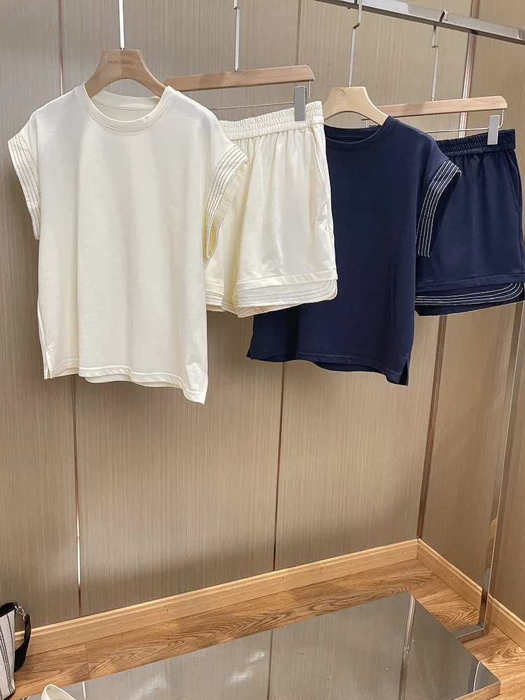 Women's Beaded Trim Solid Color Set All-Match T-Shirt and Elastic Waist Casual Shorts Suit Lady O-Neck Short Sleeve Tops
Women's Beaded Trim Solid Color Set All-Match T-Shirt and Elastic Waist Casual Shorts Suit Lady O-Neck Short Sleeve Tops
