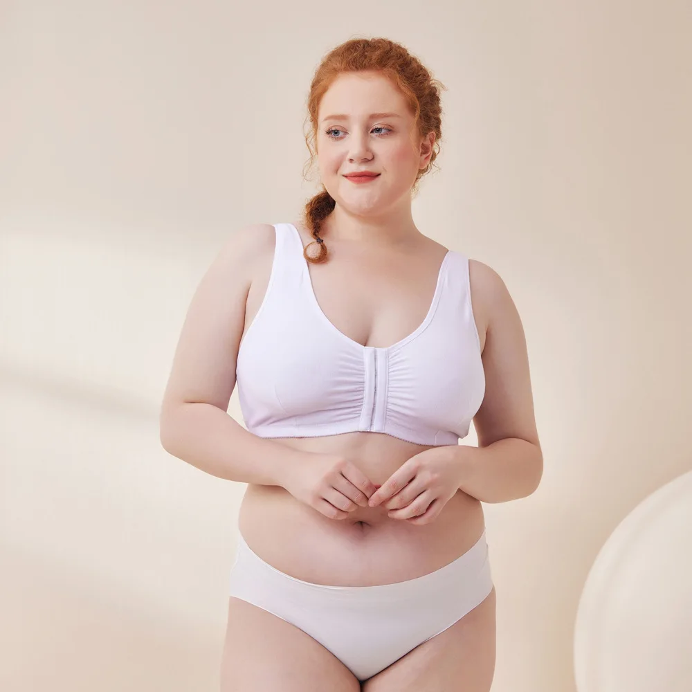 Oversized underwear front button-free thin bra can be adjusted, thick cotton straps, big breasts show small underwear bra
Oversized underwear front button-free thin bra can be adjusted, thick cotton straps, big breasts show small underwear bra