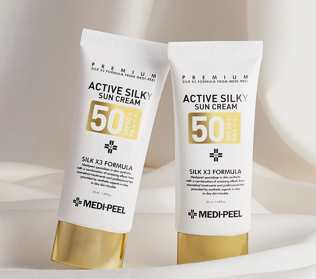 Солнцезащитный крем защищает лицо от ультрафиолетовых лучей, освежающая и не липкая изоляция.
Солнцезащитный крем защищает лицо от ультрафиолетовых лучей, освежающая и не липкая изоляция.