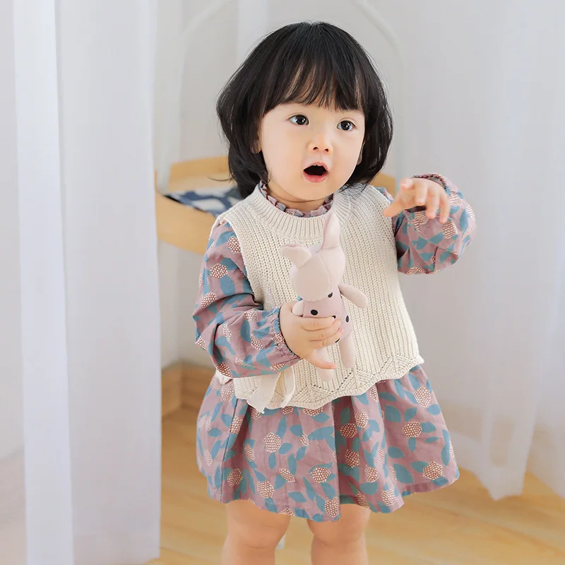 Baby Girl Dress Set Korean 2022 New Spring and Autumn Clothes Baby Princess Dress Girl Knitted Set Ropa De Niña
Baby Girl Dress Set Korean 2022 New Spring and Autumn Clothes Baby Princess Dress Girl Knitted Set Ropa De Niña