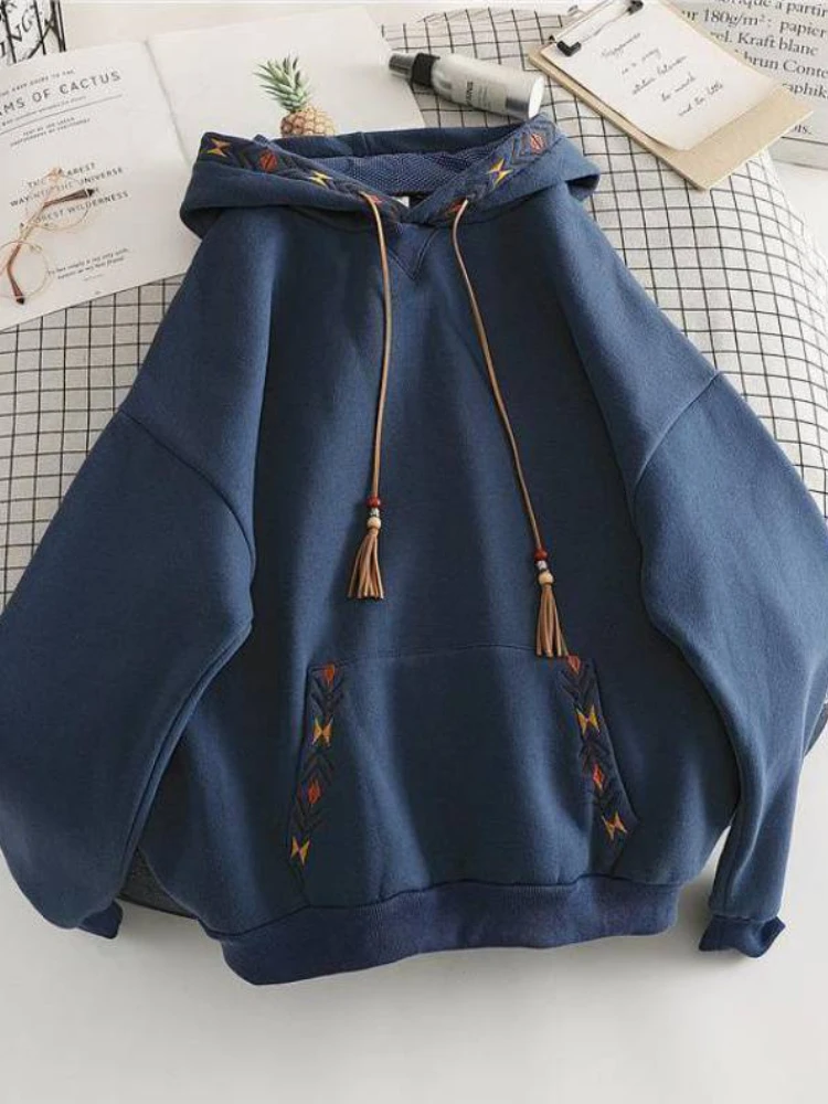 Autumn Winter new in hoodies sweatshirt 2023 Casual Loose Cotton White Hooded Tops Harem Korean Tassels Baggy Women Sweatshirts
Autumn Winter new in hoodies sweatshirt 2023 Casual Loose Cotton White Hooded Tops Harem Korean Tassels Baggy Women Sweatshirts