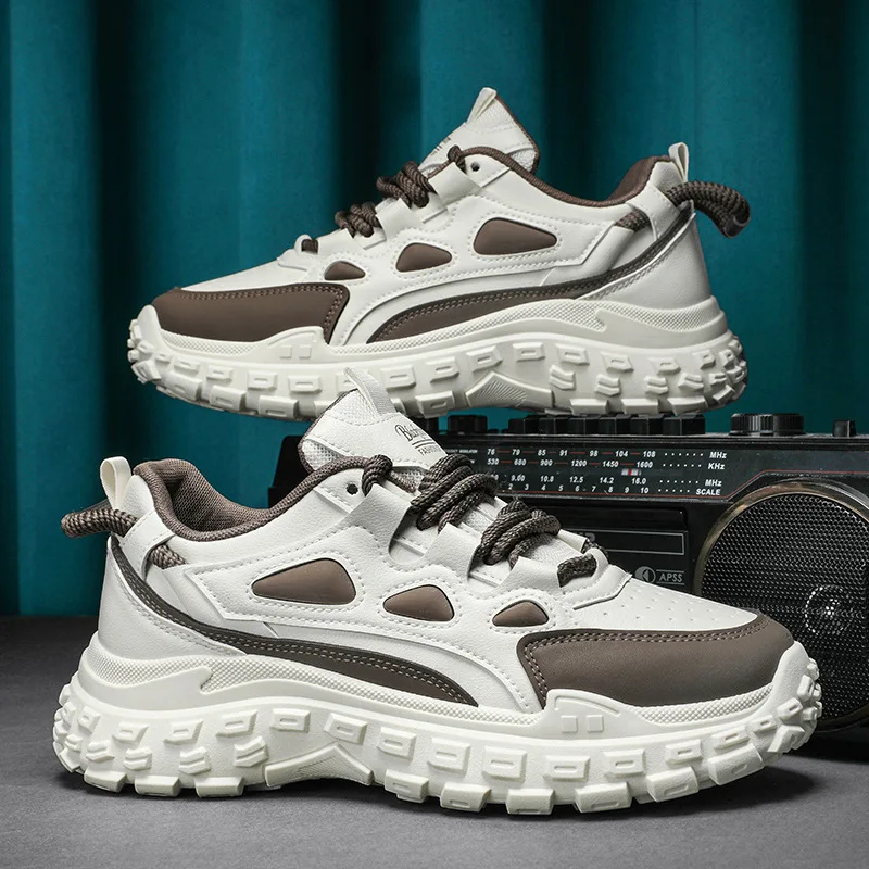 Autumn Leather Patchwork Tires with Thick Soles Sports and Running Shoes Perforated Leather Surface Breathable Men's Shoes
Autumn Leather Patchwork Tires with Thick Soles Sports and Running Shoes Perforated Leather Surface Breathable Men's Shoes