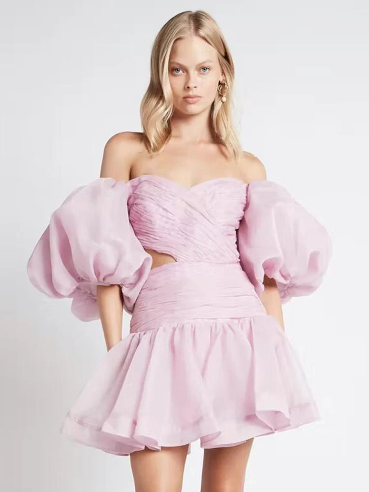 Design Sexy Leaky Shoulder Drape Cutout High Waist Short Sleeve Tube Top Dress Ladies Summer New Fashion Loose Swing Puff Skirt
Design Sexy Leaky Shoulder Drape Cutout High Waist Short Sleeve Tube Top Dress Ladies Summer New Fashion Loose Swing Puff Skirt