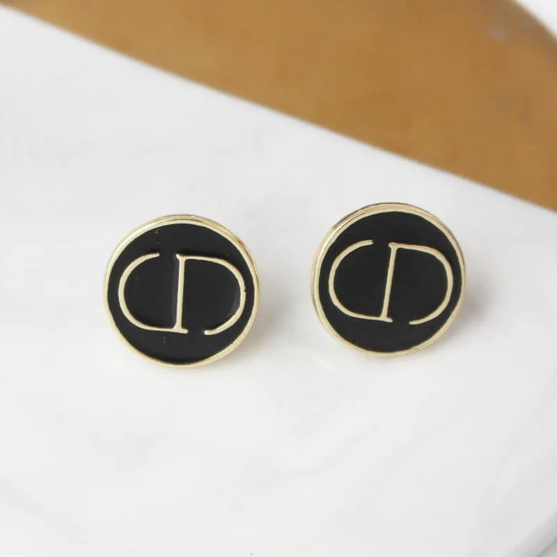Black Enamel Round Stud Earrings for Women C-pattern Elegant Female Earrings Gold Color Letters Inside Unusual Small Earrings
Black Enamel Round Stud Earrings for Women C-pattern Elegant Female Earrings Gold Color Letters Inside Unusual Small Earrings