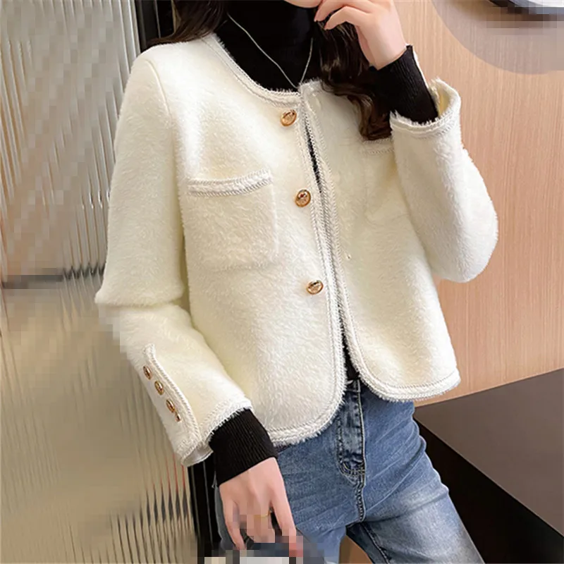 Autumn Winter New Mink-like Wool French Classic Cardigan Coat Women Fashion Socialite Woolen Knitted Cardigan Coat Women Trendy
Autumn Winter New Mink-like Wool French Classic Cardigan Coat Women Fashion Socialite Woolen Knitted Cardigan Coat Women Trendy