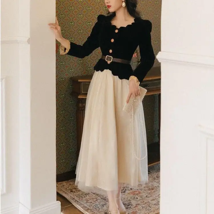 Women 2022 Spring Autumn Fashion Two Piece Sets Female Short Solid Color Jackets + High Waist Mesh Skirts Ladies Suits R380
Women 2022 Spring Autumn Fashion Two Piece Sets Female Short Solid Color Jackets + High Waist Mesh Skirts Ladies Suits R380