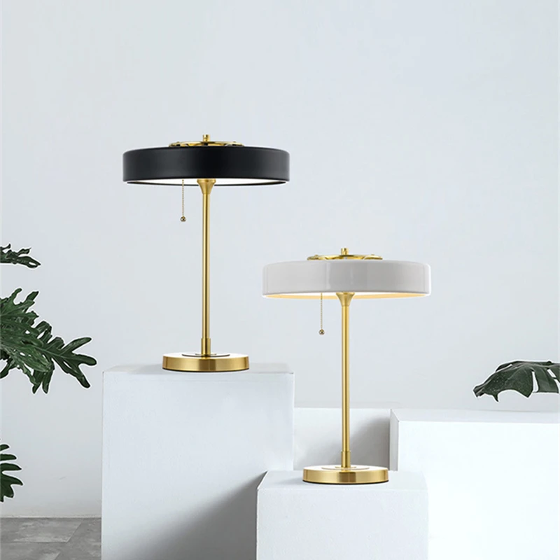 Modern Nordic Table Lamp Designer Metal Vintage Retro LED Light For Living Room Bedroom Study Desk Ins Home Decorative Bedside
Modern Nordic Table Lamp Designer Metal Vintage Retro LED Light For Living Room Bedroom Study Desk Ins Home Decorative Bedside
