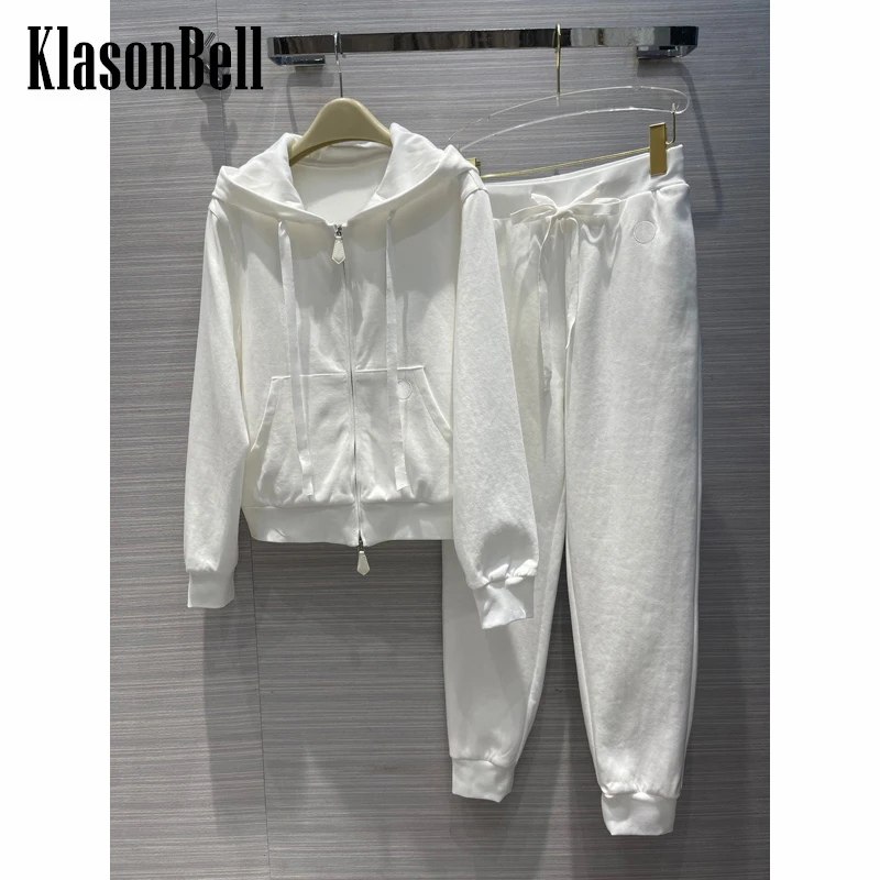 8,31 KlasonBell вышитые буквы с капюшоном молния короткий свитшот с спортивными брюками
8,31 KlasonBell вышитые буквы с капюшоном молния короткий свитшот с спортивными брюками