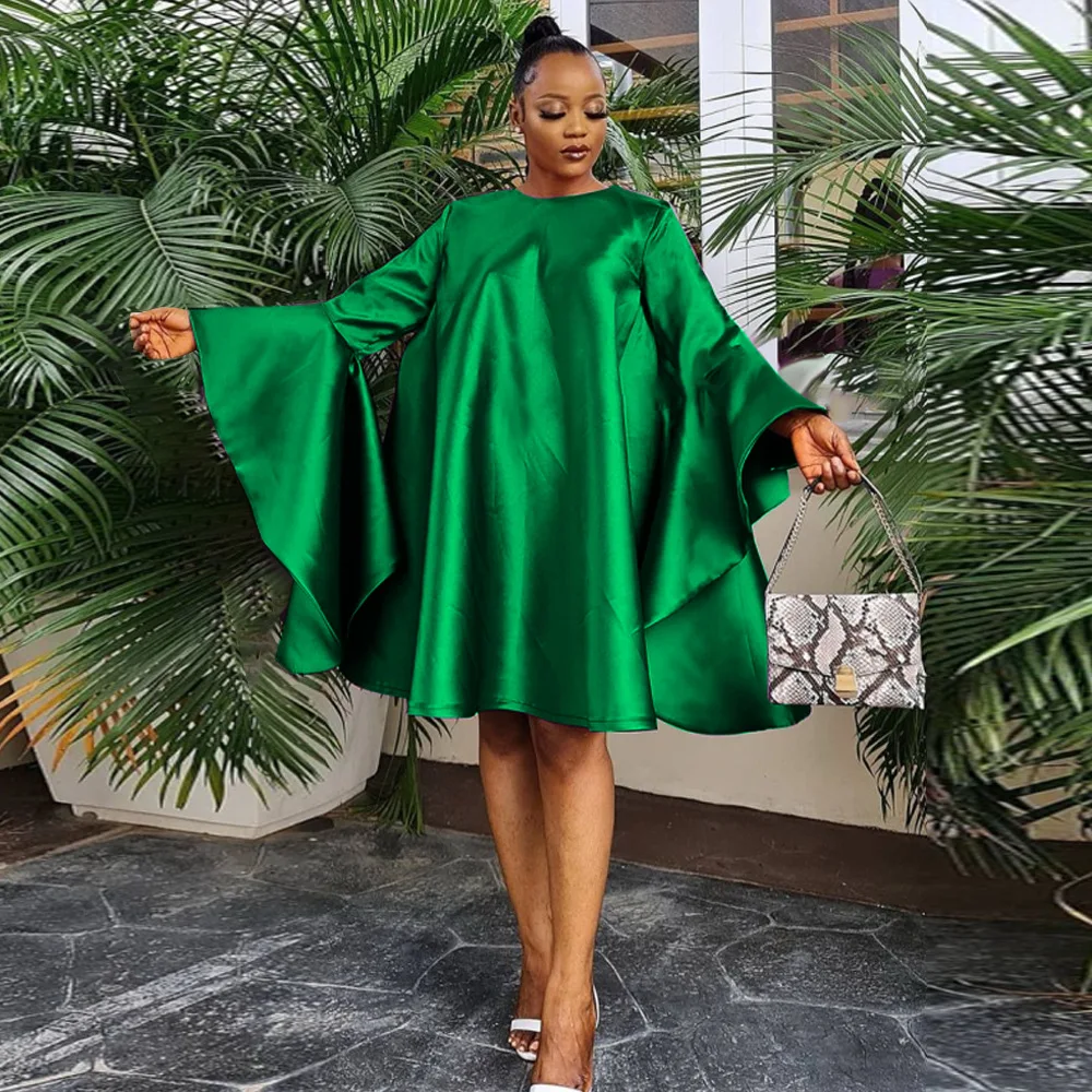 Summer New African Dresses for Women Vetement Femme 2022 Dashiki Ankara Boubou Robe Plus Size Ladies Africa Clothes
Summer New African Dresses for Women Vetement Femme 2022 Dashiki Ankara Boubou Robe Plus Size Ladies Africa Clothes