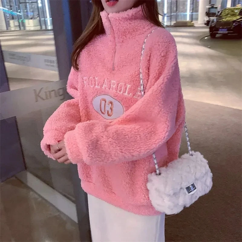 Autumn Winter Lamb Plush Hoodie Womens Half Turtleneck Plus Velvet Thick Warm Sweater Embroidered Loose Large Size Pullover Top
Autumn Winter Lamb Plush Hoodie Womens Half Turtleneck Plus Velvet Thick Warm Sweater Embroidered Loose Large Size Pullover Top